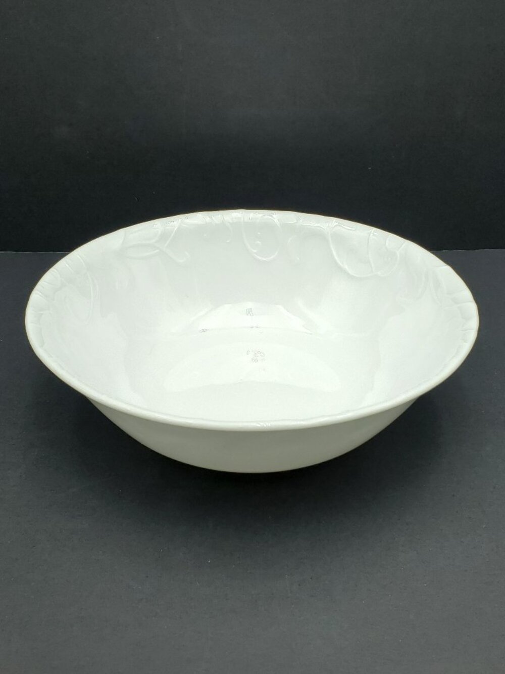 Corelle Bella Faenza Medium Vegetable Bowl Embossed White 1 Quart Serving Bowl